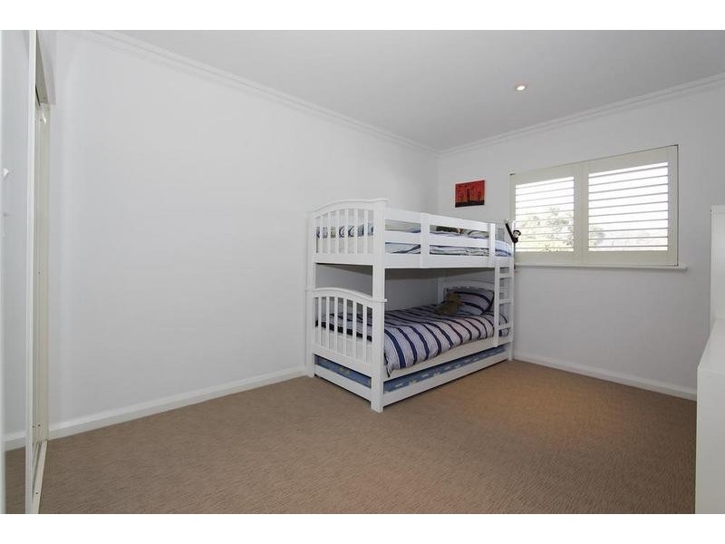 25B Dunkley Ave, Applecross WA 6153