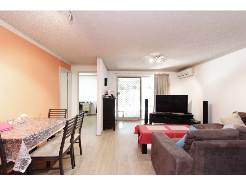 10/2 Mitchell Street, Bentley WA 6102