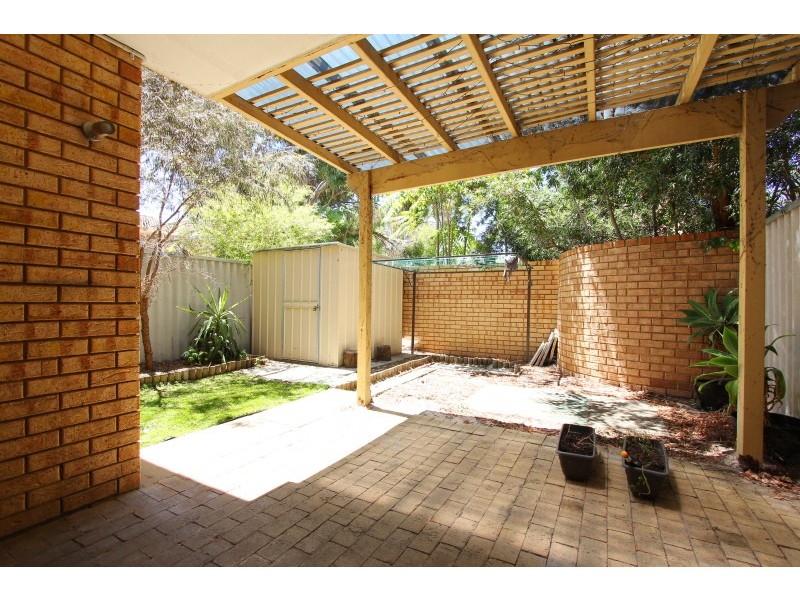 10/2 Mitchell Street, Bentley WA 6102