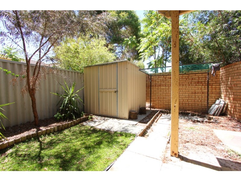 10/2 Mitchell Street, Bentley WA 6102