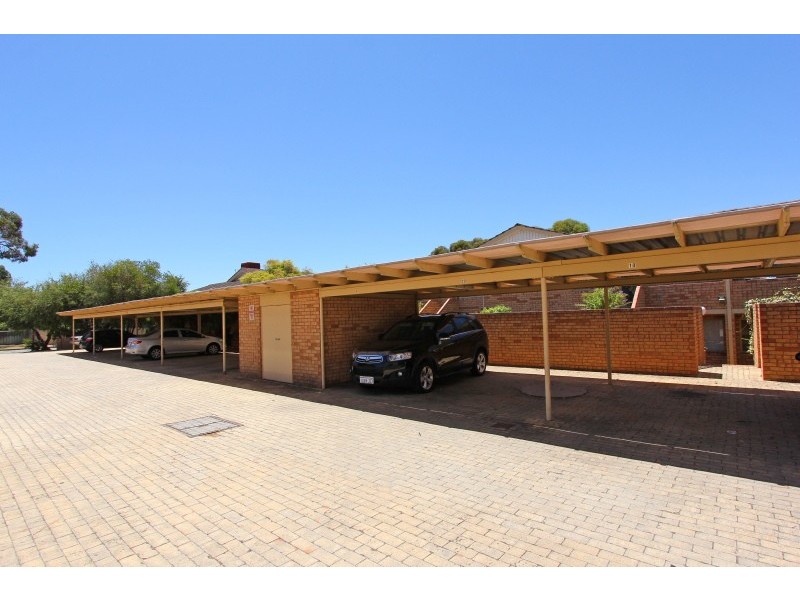 10/2 Mitchell Street, Bentley WA 6102