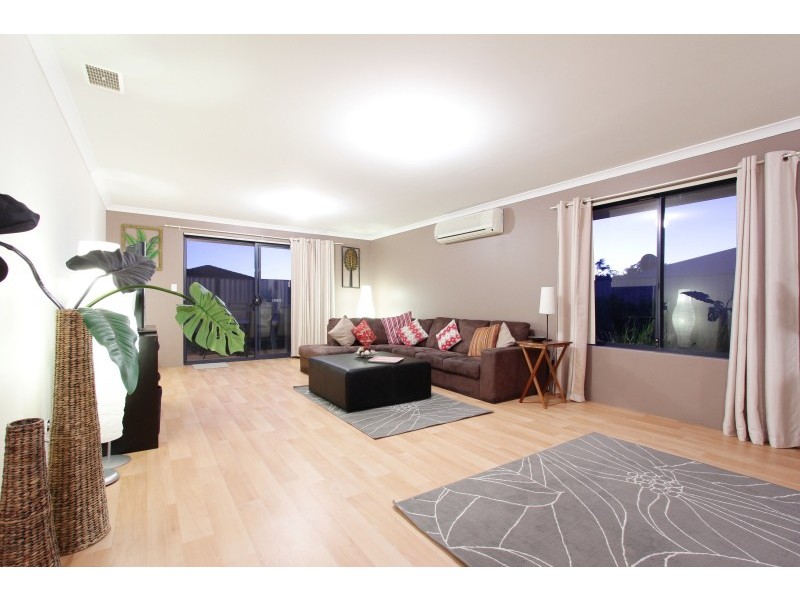 25 Koomba Rise, Bertram WA 6167