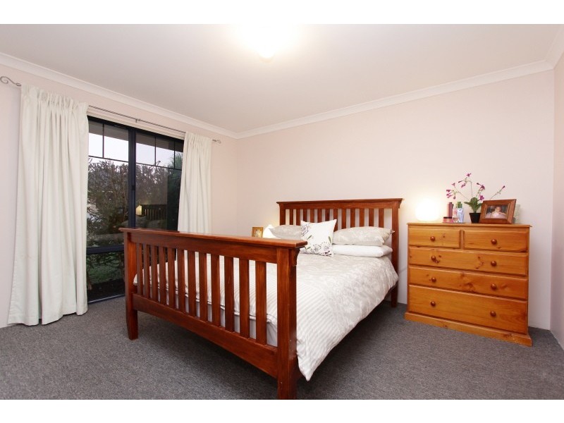 25 Koomba Rise, Bertram WA 6167