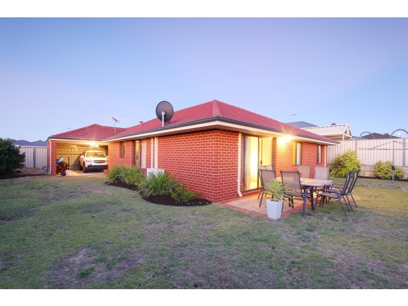 25 Koomba Rise, Bertram WA 6167