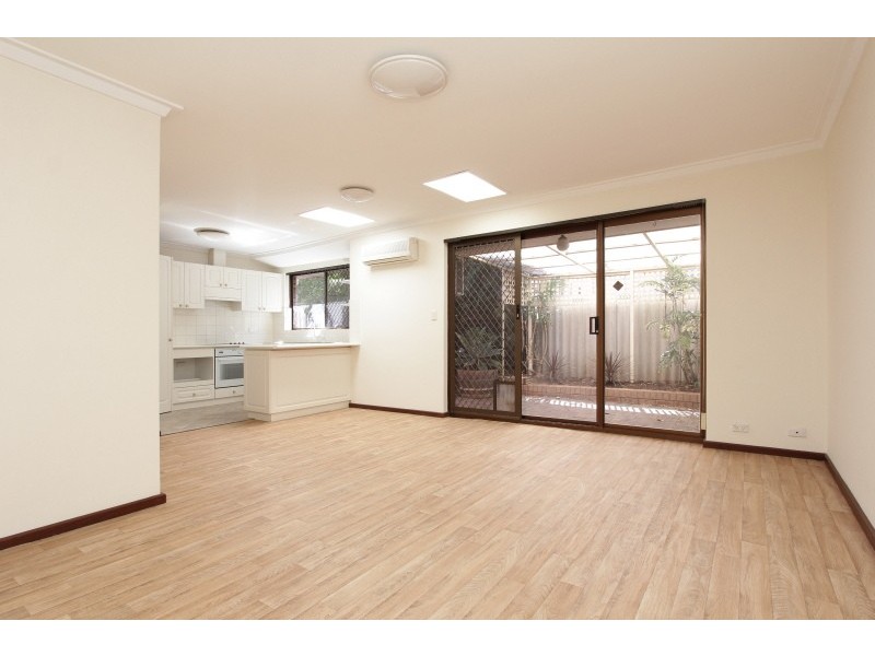 5/300 Preston Point Road, Attadale WA 6156