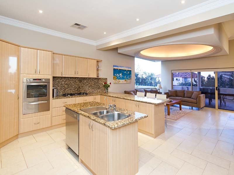 87A The Esplanade, Mount Pleasant WA 6153