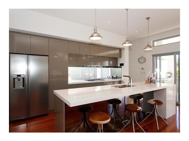 7A Emerald Avenue, Mount Pleasant WA 6153