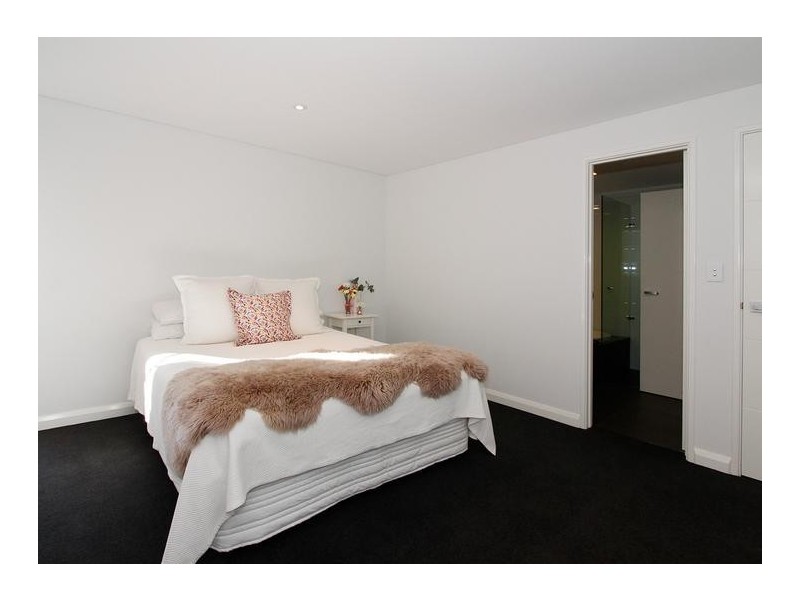 7A Emerald Avenue, Mount Pleasant WA 6153