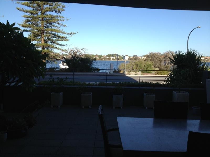 26/21 The Esplanade, Mount Pleasant WA 6153