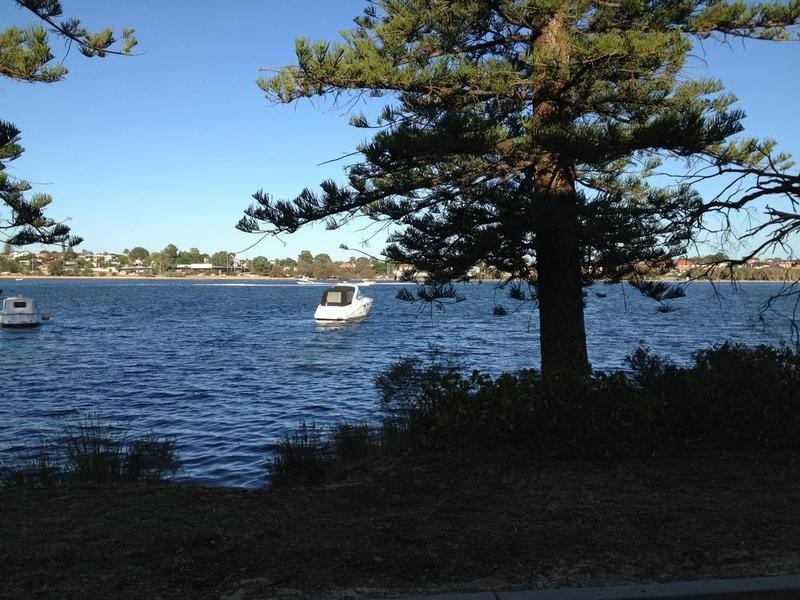 26/21 The Esplanade, Mount Pleasant WA 6153