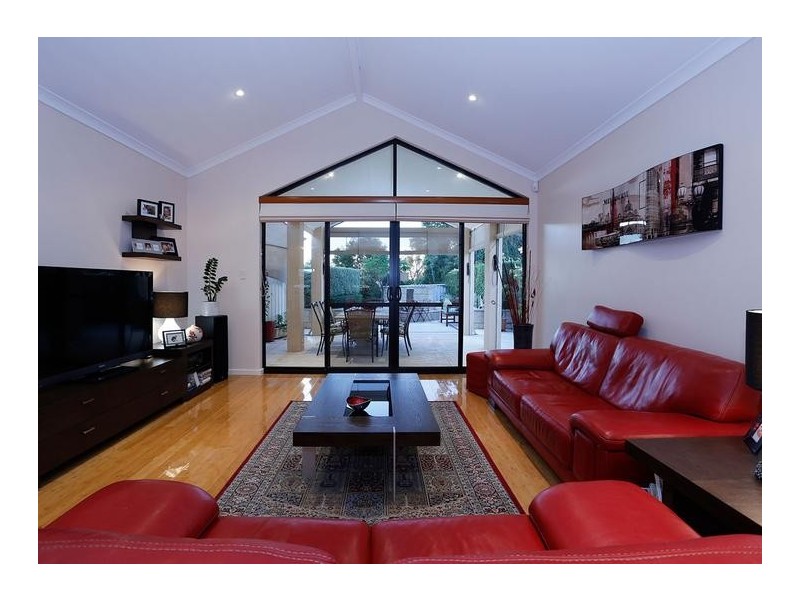 1C Drew Road, Ardross WA 6153