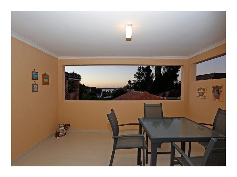 1C Drew Road, Ardross WA 6153