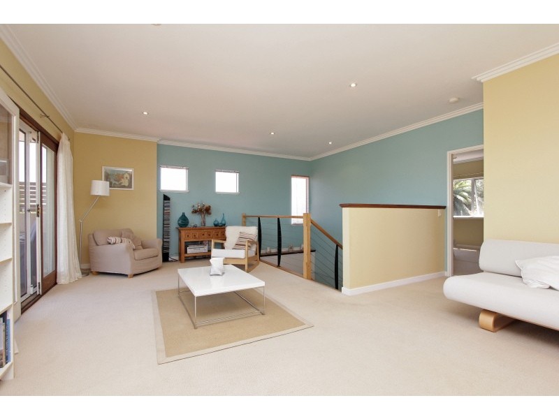 35 Pembroke Street, Bicton WA 6157