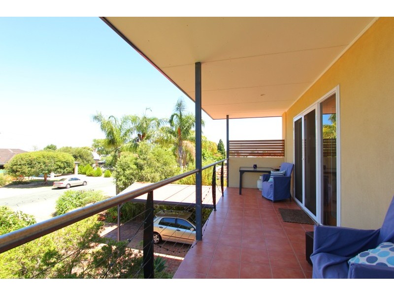 35 Pembroke Street, Bicton WA 6157