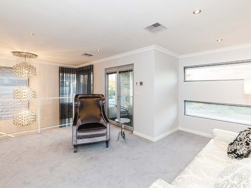 24B Strickland Road, Ardross WA 6153