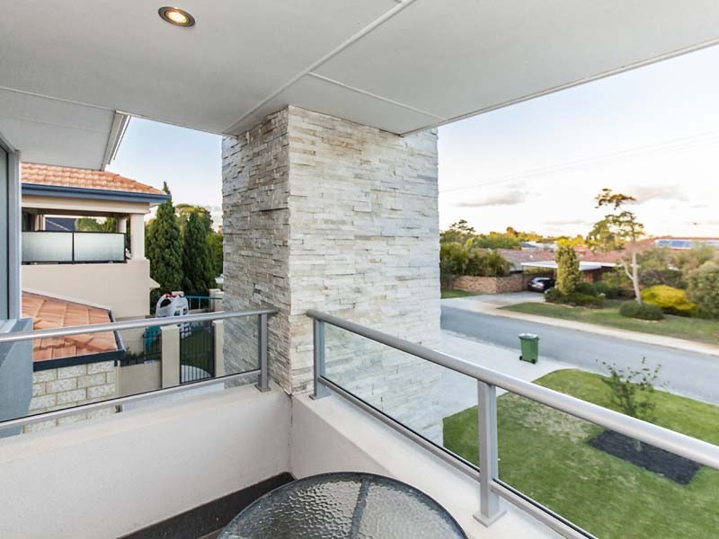 24B Strickland Road, Ardross WA 6153