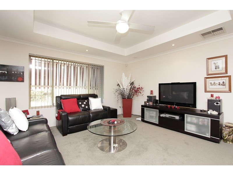 34 Archibald Street, Willagee WA 6156