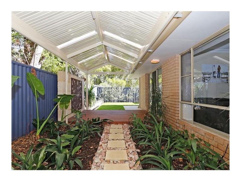 10b Fourth Avenue, Applecross WA 6153