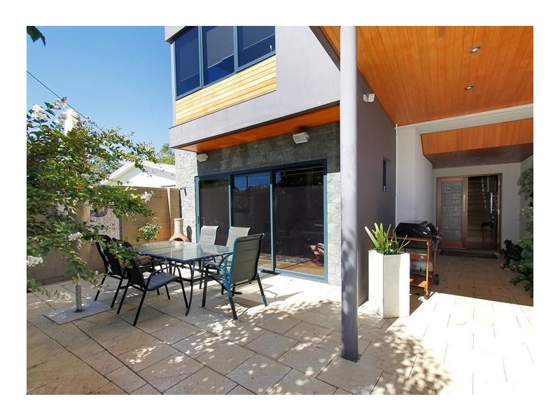 4E Willcock Street, Ardross WA 6153