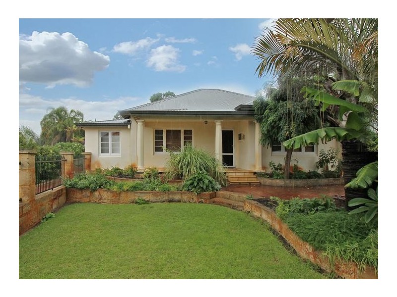 10 Haig Road, Attadale WA 6156