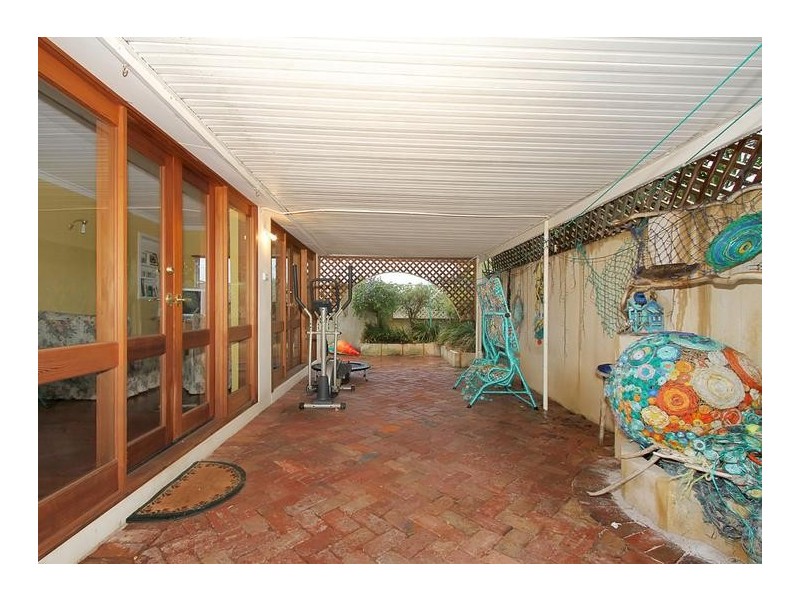 10 Haig Road, Attadale WA 6156