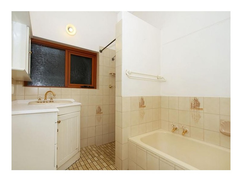 10 Haig Road, Attadale WA 6156