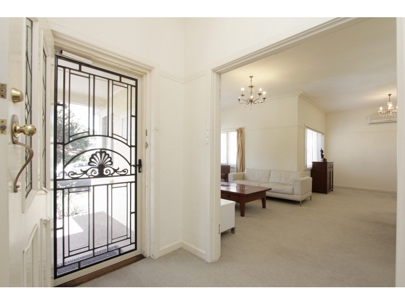 5 Galloway Street, Attadale WA 6156