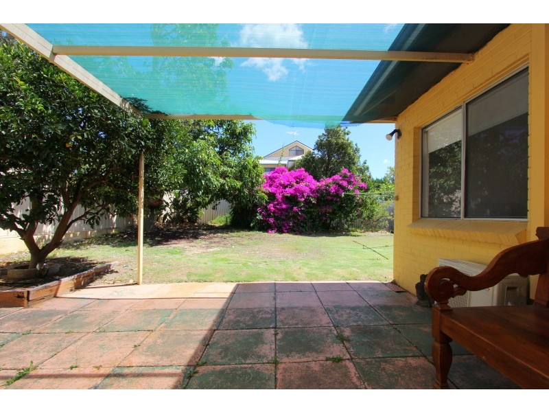 5 Galloway Street, Attadale WA 6156