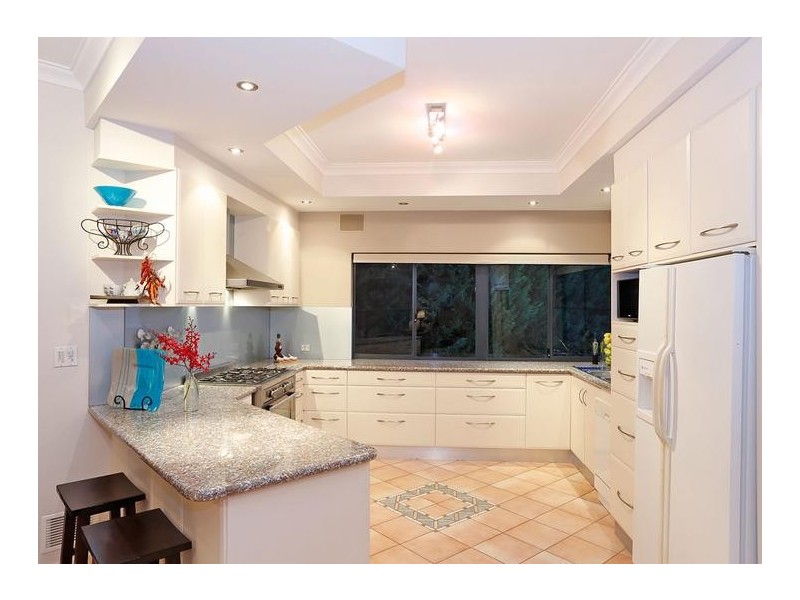 27 Cawston Road, Attadale WA 6156