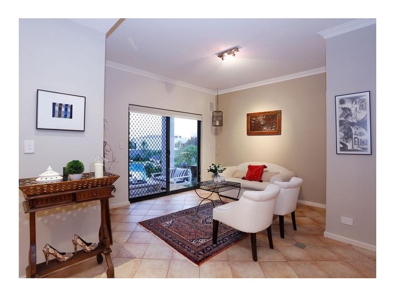27 Cawston Road, Attadale WA 6156