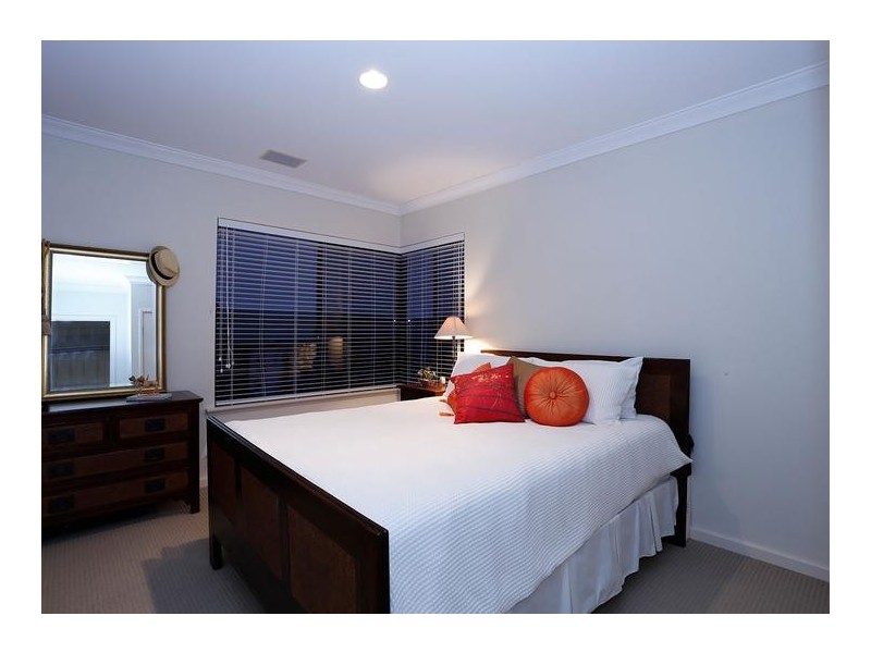 27 Cawston Road, Attadale WA 6156