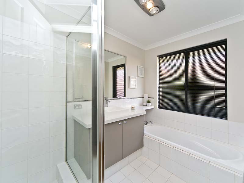 30 Pelham Gardens, Canning Vale WA 6155