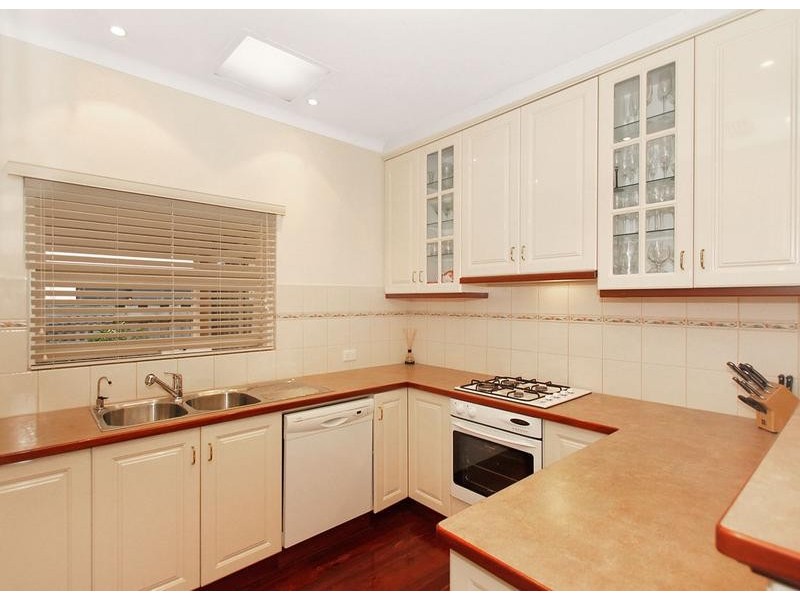 4 Hesford Avenue, Mount Pleasant WA 6153