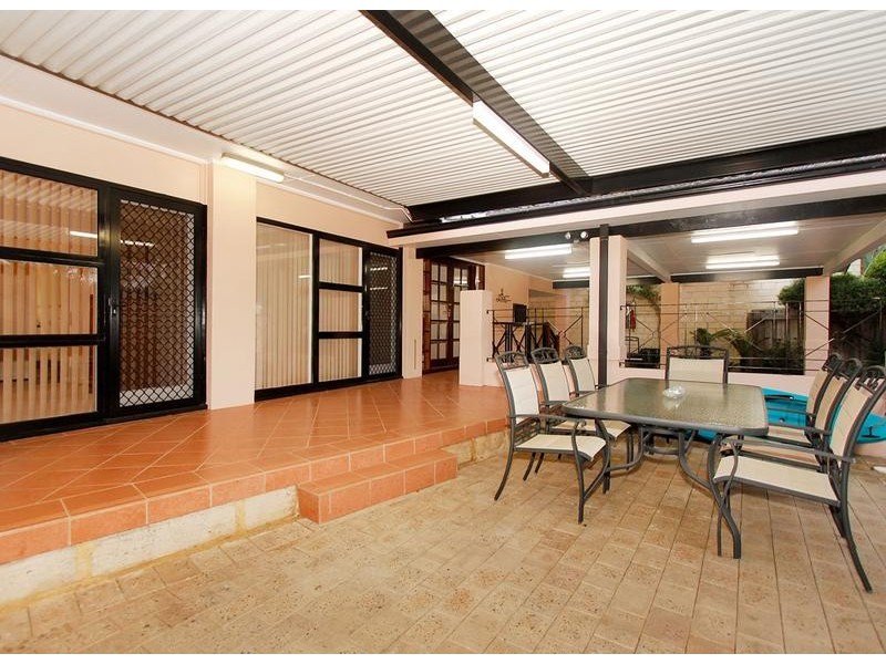 4 Hesford Avenue, Mount Pleasant WA 6153