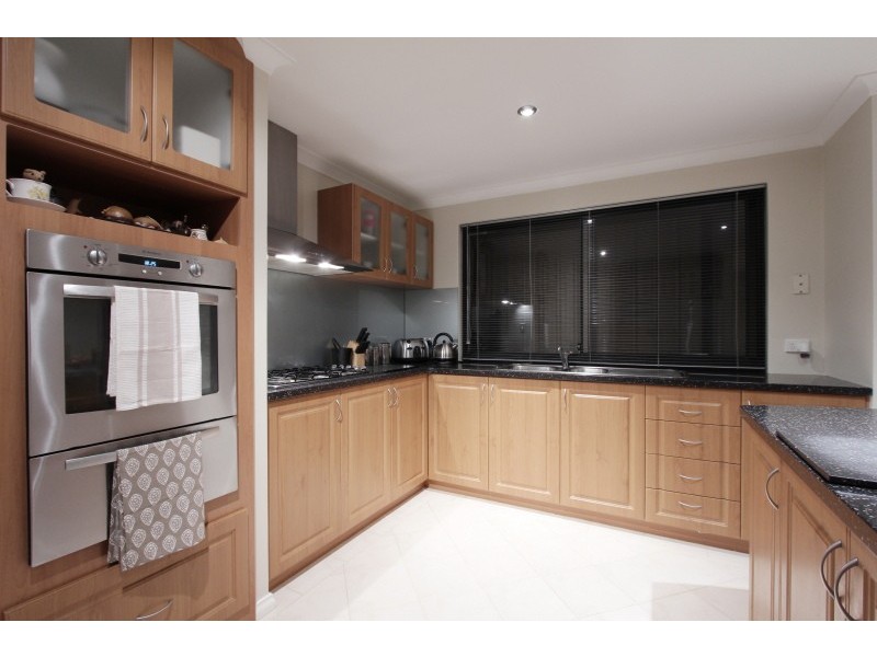 1G Williams Road, Melville WA 6156