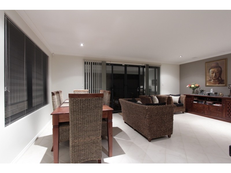 1G Williams Road, Melville WA 6156