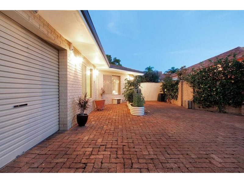 15A The Promenade, Mount Pleasant WA 6153