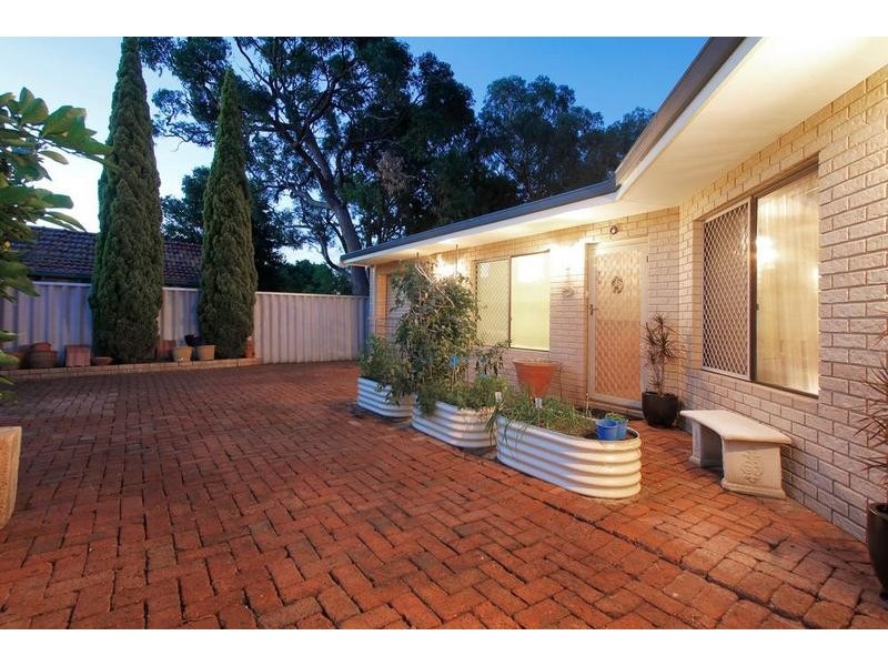 15A The Promenade, Mount Pleasant WA 6153