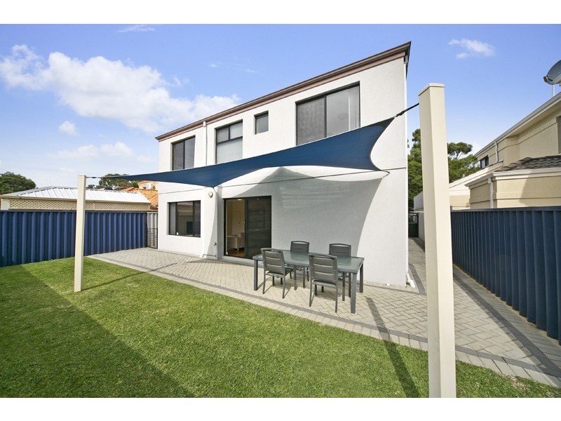 32B Queens Rd, Mount Pleasant WA 6153