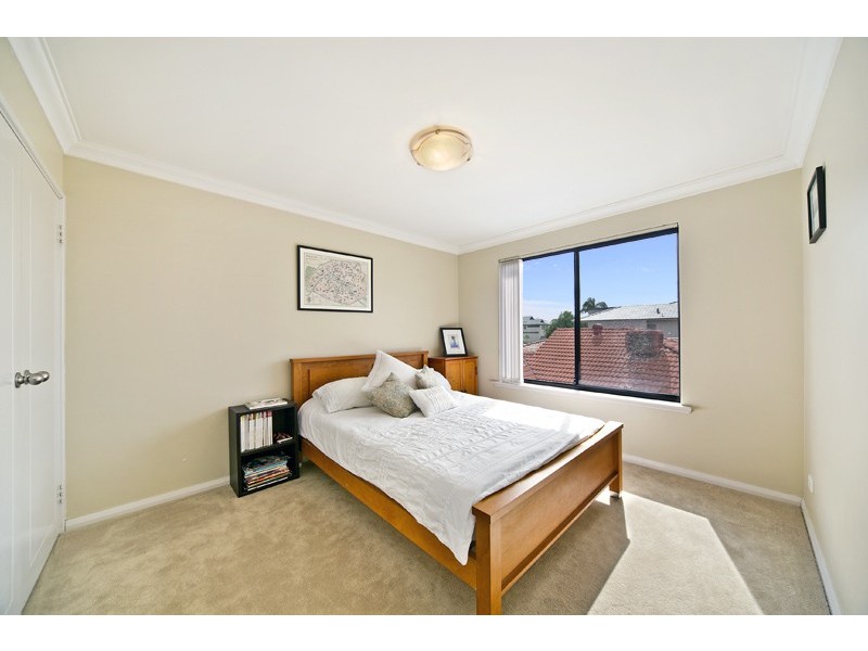32B Queens Rd, Mount Pleasant WA 6153