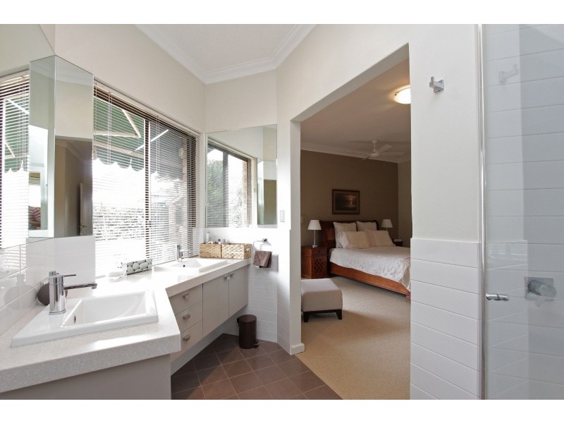 6 Ennis Court, Waterford WA 6152