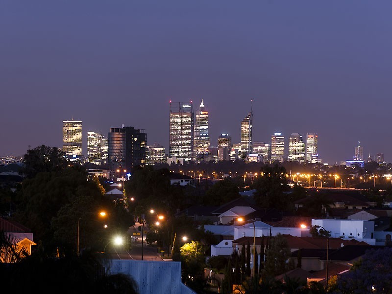 3 Gunbower Rd, Mount Pleasant WA 6153