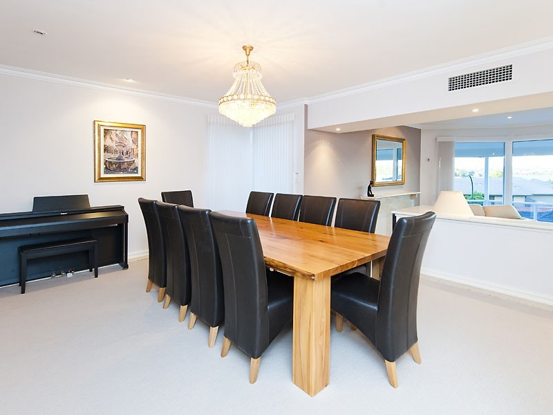 3 Gunbower Rd, Mount Pleasant WA 6153