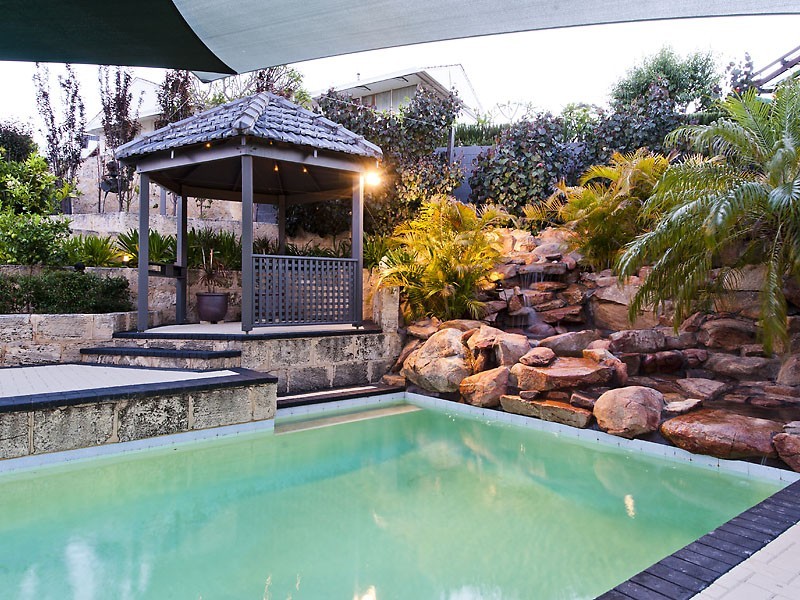 3 Gunbower Rd, Mount Pleasant WA 6153