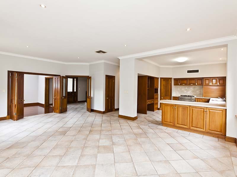 21 Duncraig Road, Applecross WA 6153