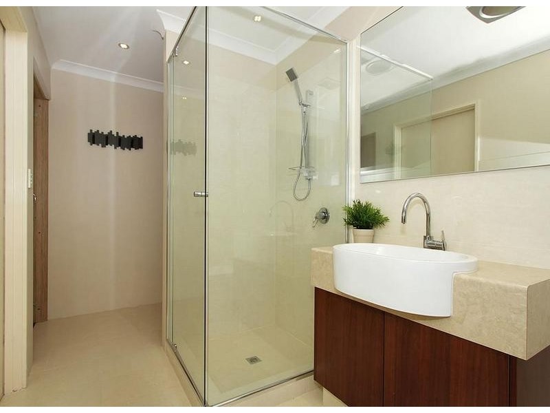 25B Raymond St, Mount Pleasant WA 6153