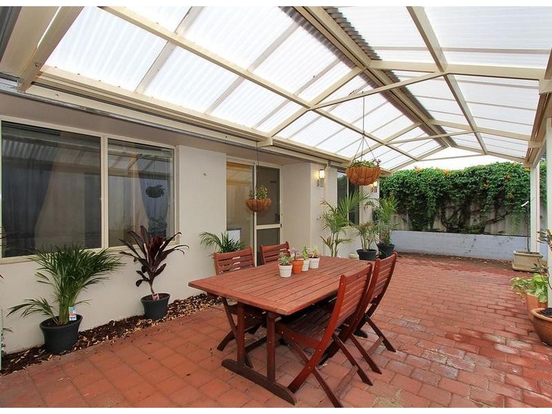 25B Raymond St, Mount Pleasant WA 6153