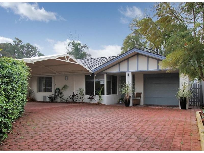 25B Raymond St, Mount Pleasant WA 6153