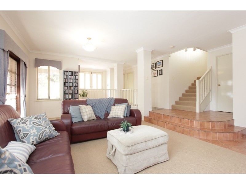 171 Lockhart Street, Como WA 6152