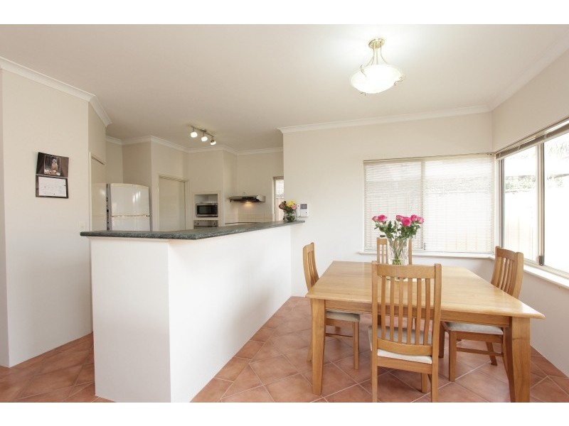 171 Lockhart Street, Como WA 6152